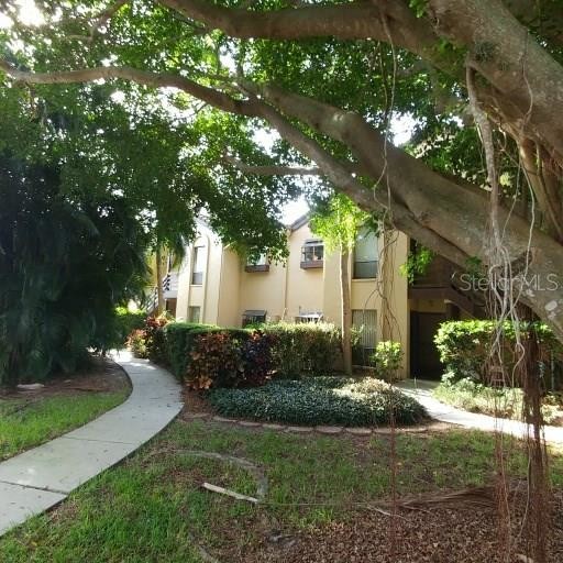 5677 Ashton Lake Dr in Sarasota, FL - Building Photo