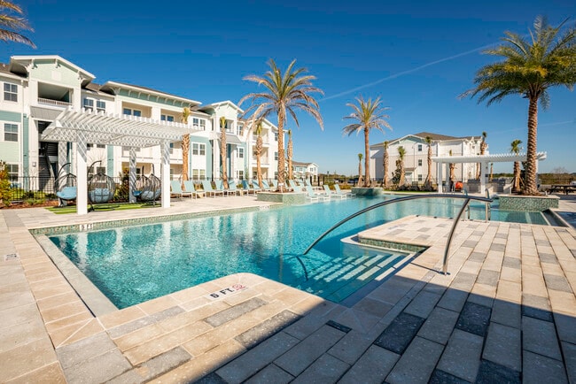 Serenity at Lake Wales in Lake Wales, FL - Building Photo - Building Photo