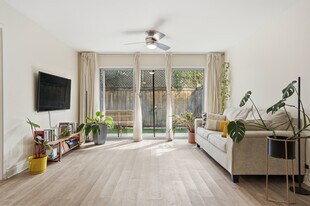 3815 3rd Ave, Unit #14 in San Diego, CA - Building Photo