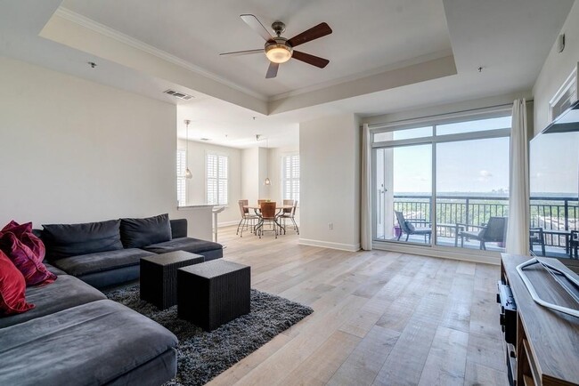 property at 325 East Paces Ferry Rd NE