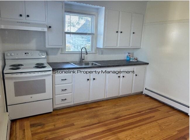 77 1st Ave in Cranston, RI - Building Photo - Building Photo