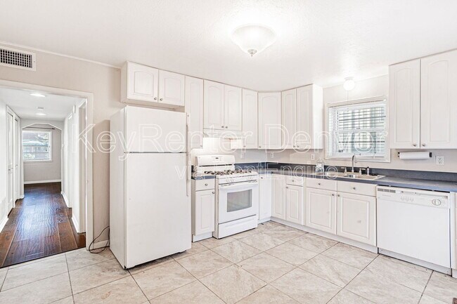3935 Wolff St in Denver, CO - Building Photo - Building Photo