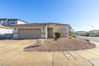 110 La Suena Ct in Henderson, NV - Building Photo - Building Photo