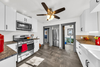 2617 S McClelland St in Salt Lake City, UT - Building Photo - Building Photo