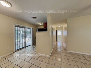 231 NE 169th St in North Miami Beach, FL - Building Photo - Building Photo