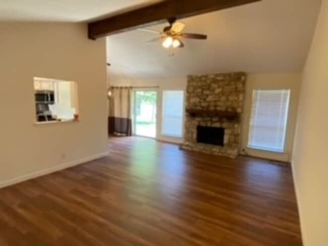 12112 Old Stage Trail in Austin, TX - Building Photo - Building Photo