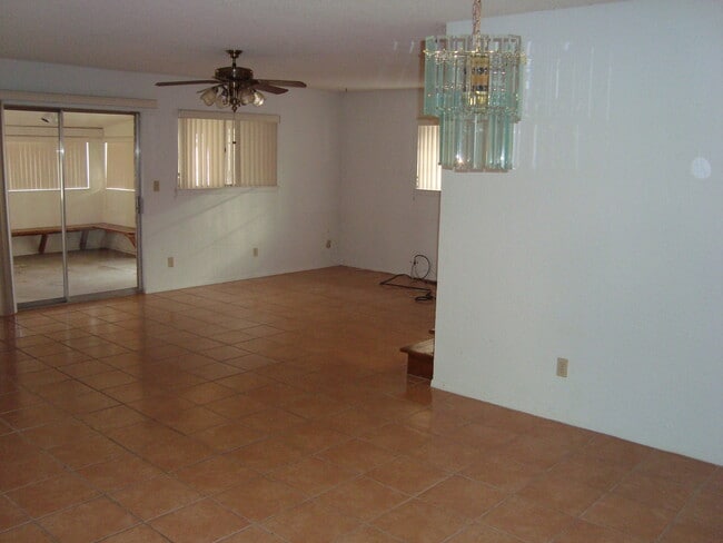 10439 Seawood Dr in El Paso, TX - Building Photo - Building Photo