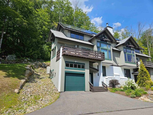 48 Westview Rd, Unit B
