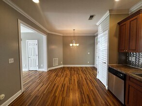 46 Nandina Dr in Greensboro, NC - Building Photo - Building Photo