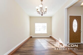 14059 Dingess Rd in Charlotte, NC - Building Photo - Building Photo