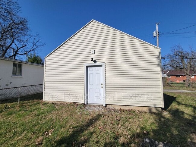 109 N Decker Ave in Dayton, OH - Building Photo - Building Photo