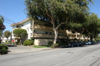 The Fontana in Fremont, CA - Foto de edificio - Building Photo