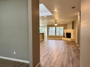 9104 Heiden Lane in Austin, TX - Building Photo - Building Photo