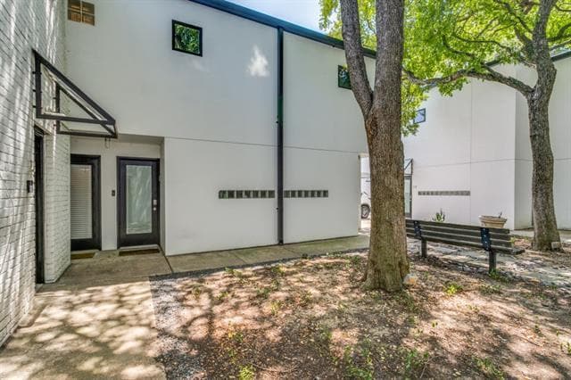 4242 Buena Vista St in Dallas, TX - Building Photo - Building Photo