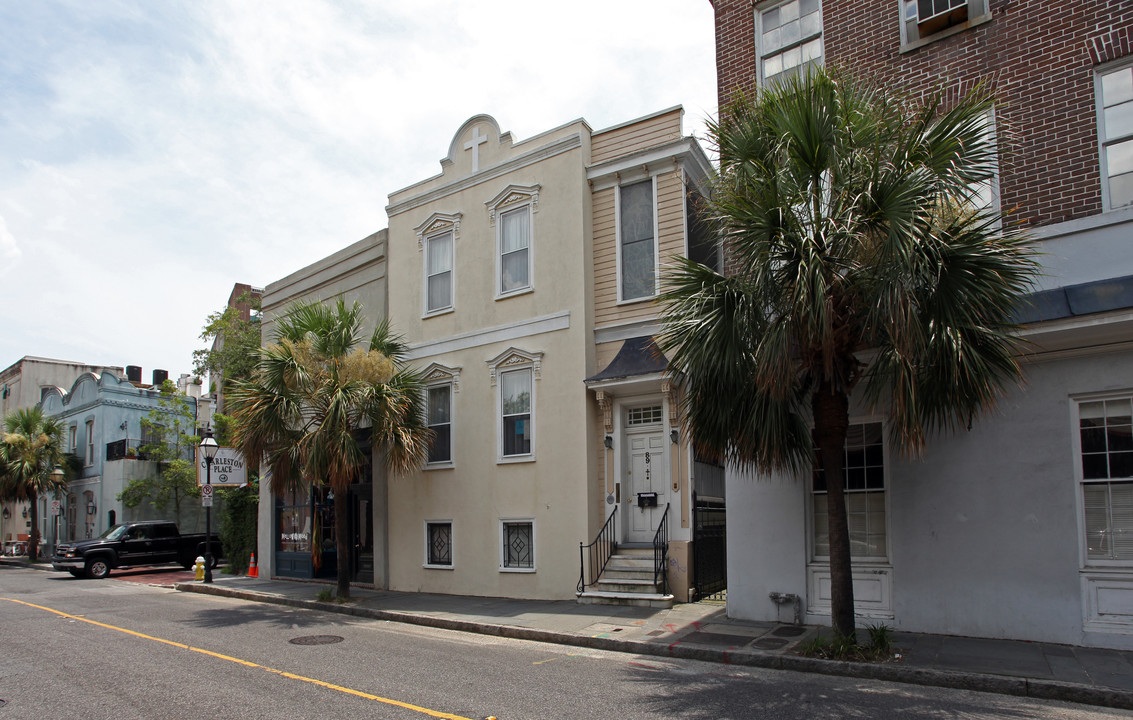 B in Charleston, SC - Building Photo