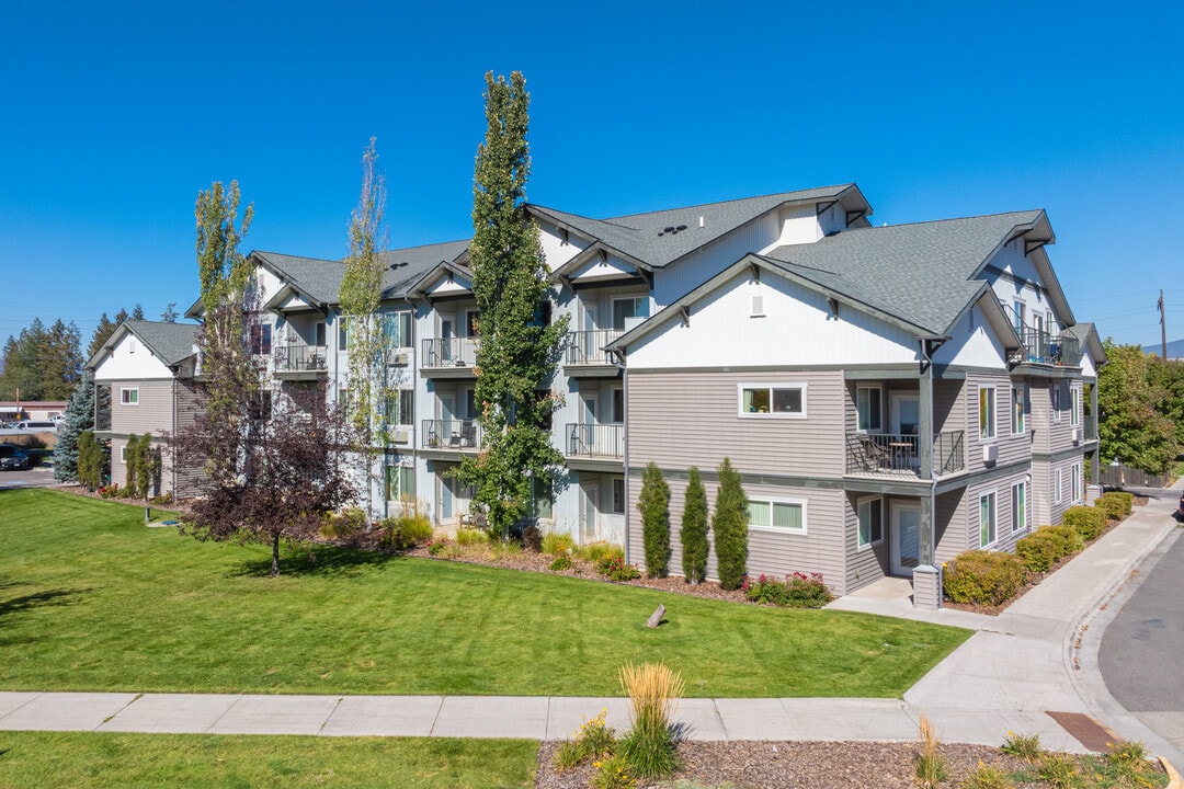Corso Apartment Homes in Missoula, MT - Foto de edificio