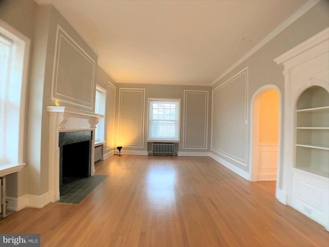 2 E Montgomery Ave in Bala Cynwyd, PA - Building Photo - Building Photo