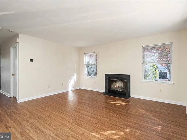 182 Jonathon Dayton Ct in Princeton, NJ - Building Photo - Building Photo