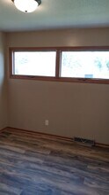 1915 E Dodge St in Fremont, NE - Building Photo - Building Photo