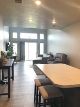 9026 W Ark Pl in Sioux Falls, SD - Building Photo - Building Photo