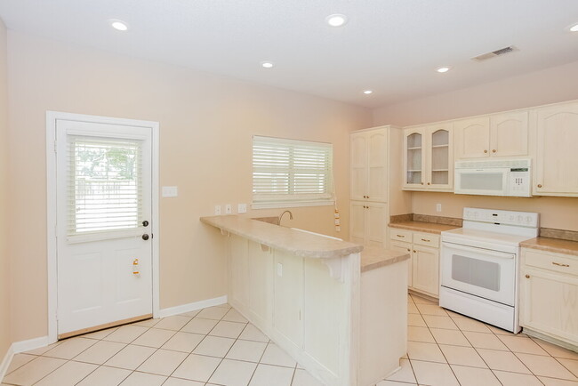 9296 McClendon Cir N in Olive Branch, MS - Building Photo - Building Photo