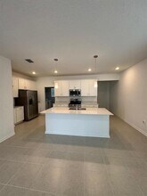 5693 Meditation Dr in Clermont, FL - Building Photo - Building Photo