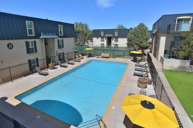 Advenir at French Quarter