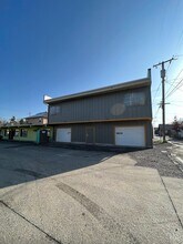 1218 1/2-1603 1/2 W 11th Ave in Eugene, OR - Building Photo - Building Photo