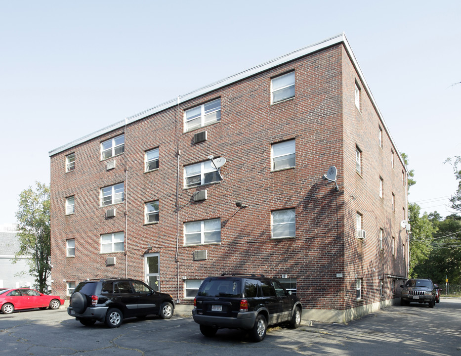 100 Quarry St in Quincy, MA - Foto de edificio