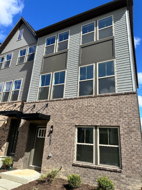 property at 3615 Artesian Ln