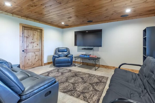 312 Overlook Ridge Rd