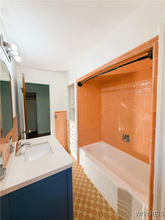 property at 414 Washington Ave