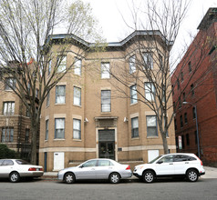 1647 Lamont St NW in Washington, DC - Building Photo - Building Photo