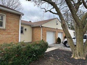 83 S Lynhurst Dr in Indianapolis, IN - Building Photo - Building Photo