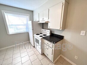 15 M.L.K. Jr Blvd in Fayetteville, AR - Building Photo - Building Photo