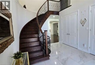 9 Rolling Rock Way in Brampton, ON - Building Photo - Building Photo