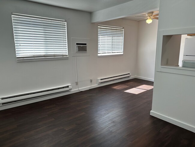 217 S Foss St, Unit D201 in Salt Lake City, UT - Building Photo - Building Photo