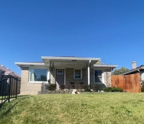 property at 924 Main St