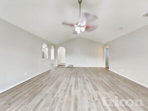 1142 Shady Glen Circle Richardson TX in Richardson, TX - Building Photo - Building Photo