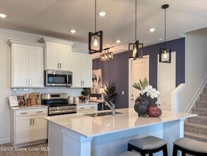 1791 Marigold Trl NW in Palm Bay, FL - Foto de edificio - Building Photo