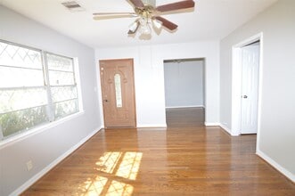 1403 Elton St in Houston, TX - Building Photo - Building Photo