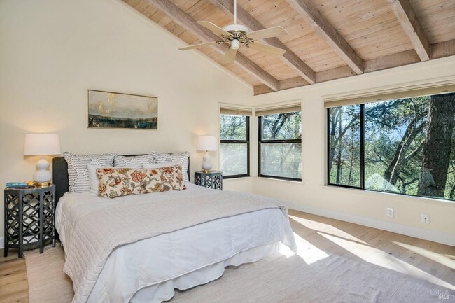 522 Meadowood Ln in St Helena, CA - Building Photo - Building Photo