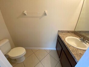 3528 Saxony Ln in St. Cloud, FL - Building Photo - Building Photo