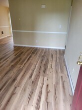 8723-8723 SE Reedway St in Portland, OR - Building Photo - Building Photo