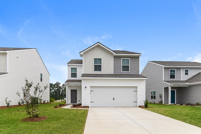 property at 256 Parkwood Vista Way