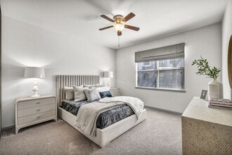 Meridian at Grandview in Columbus, OH - Foto de edificio - Building Photo