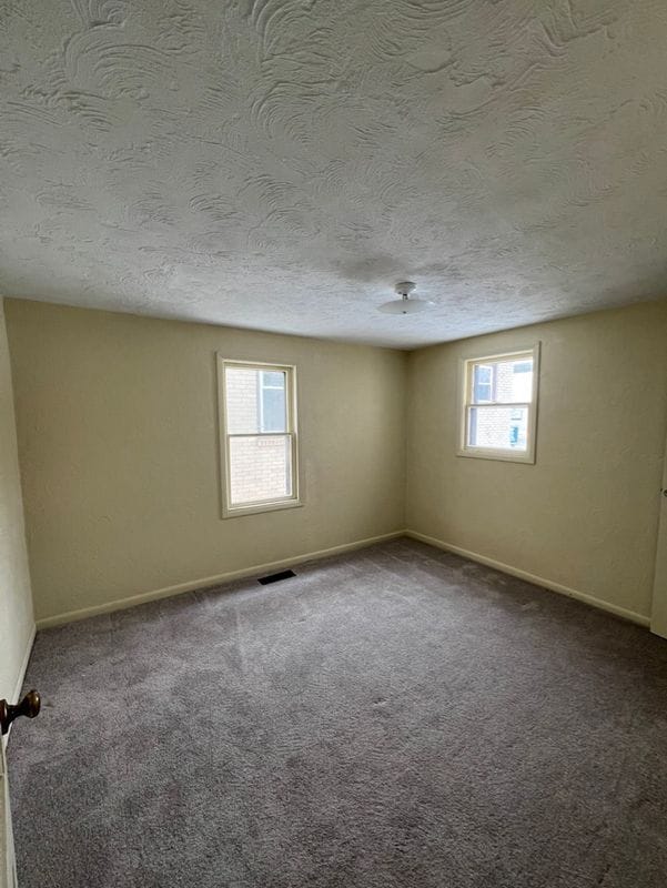 310 South St in Shirley, IN - Building Photo - Building Photo