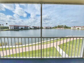 4436 NE Ocean Blvd in Jensen Beach, FL - Building Photo - Building Photo