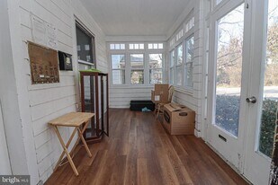 4215 Connecticut Ave in Baltimore, MD - Building Photo