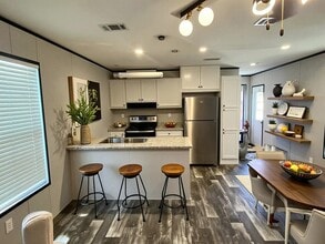 41 Tower Manor Dr in Auburndale, FL - Building Photo - Building Photo
